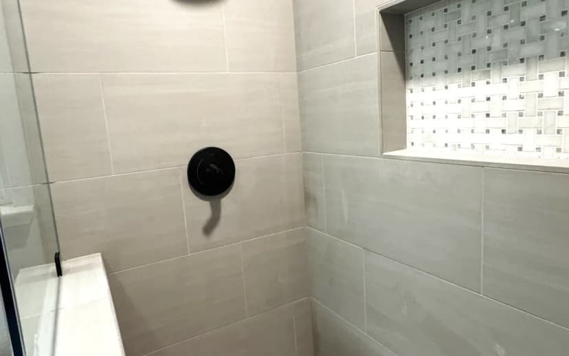 Loomis Master Bath Trends: Bringing the Modern Farmhouse Look to the Bath - Oakwood Remodeling Group