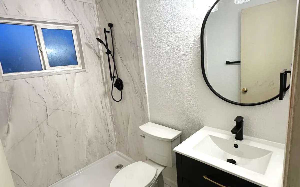 Bringing Natural Light into Your Citrus Heights Master Bathroom